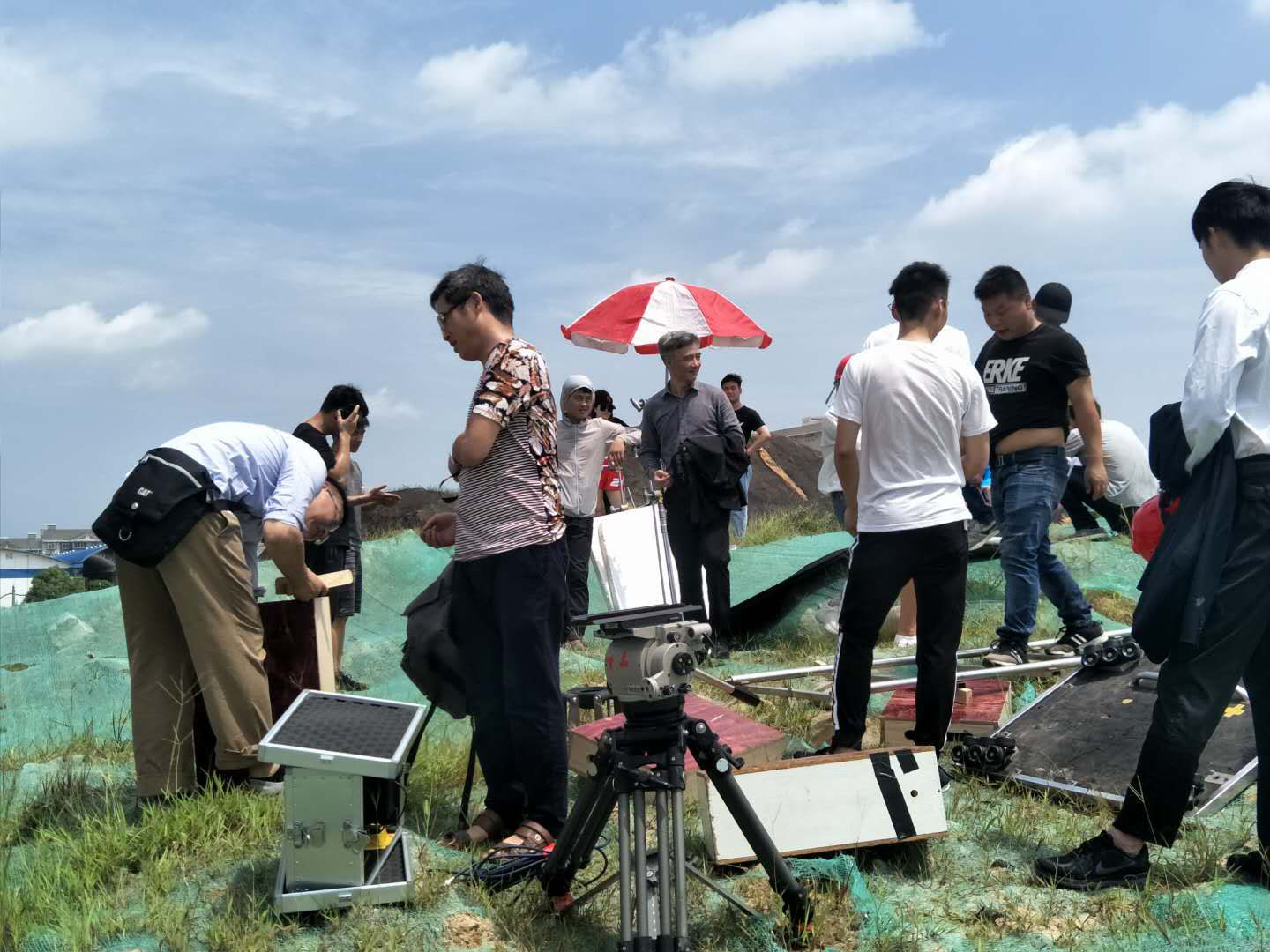 “呈昱传媒文化IP《整装再出发》燃情拍摄，致敬军人！